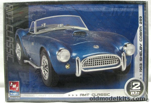 AMT 1/25 1963 Shelby Cobra 289, 38423 plastic model kit